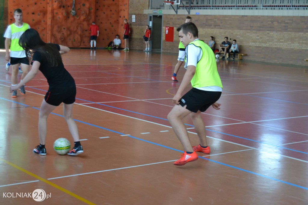 Wakacyjny Turniej Halowej Piłki Nożnej