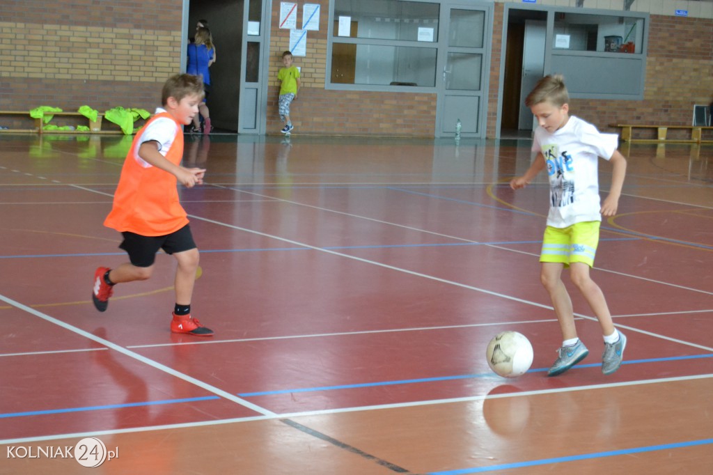 Wakacyjny Turniej Halowej Piłki Nożnej