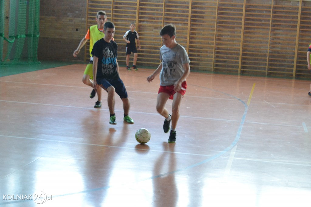 Wakacyjny Turniej Halowej Piłki Nożnej