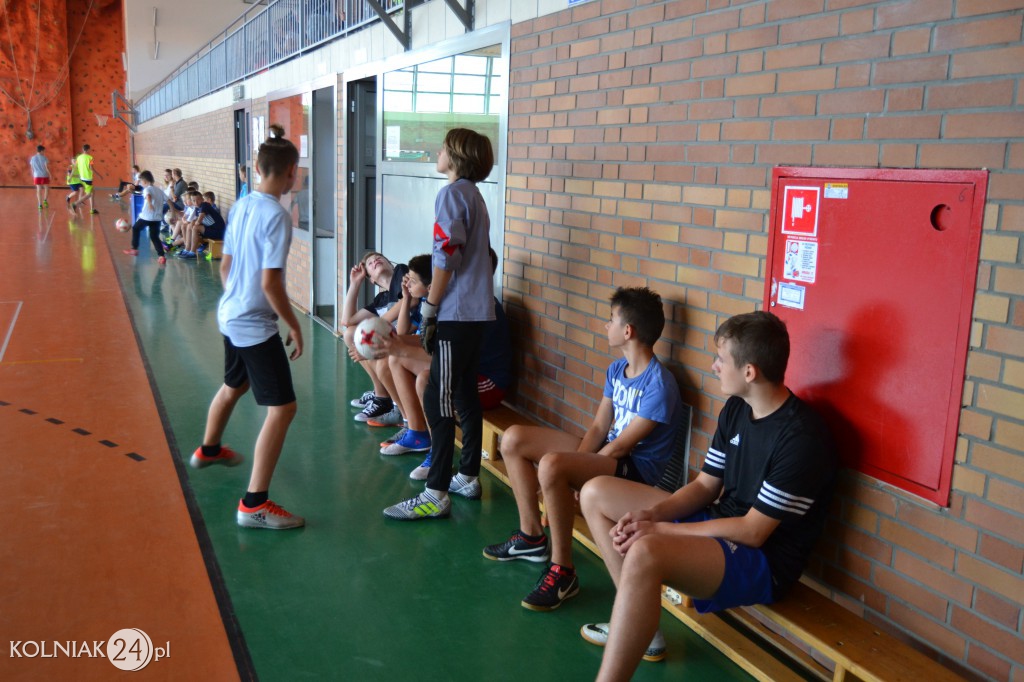 Wakacyjny Turniej Halowej Piłki Nożnej