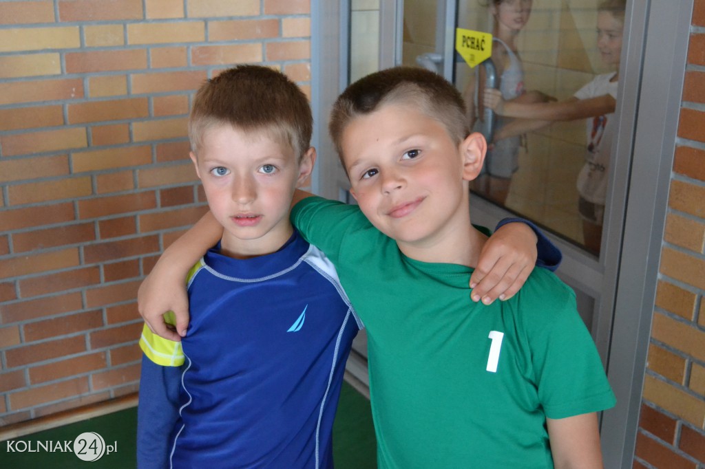 Wakacyjny Turniej Halowej Piłki Nożnej