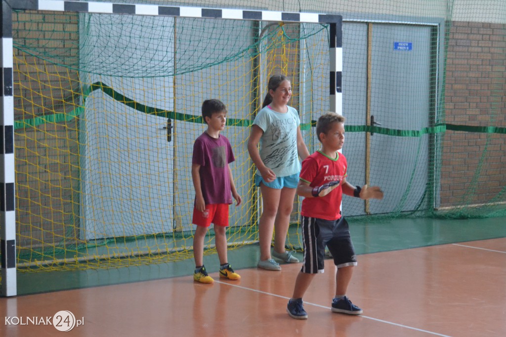 Wakacyjny Turniej Halowej Piłki Nożnej