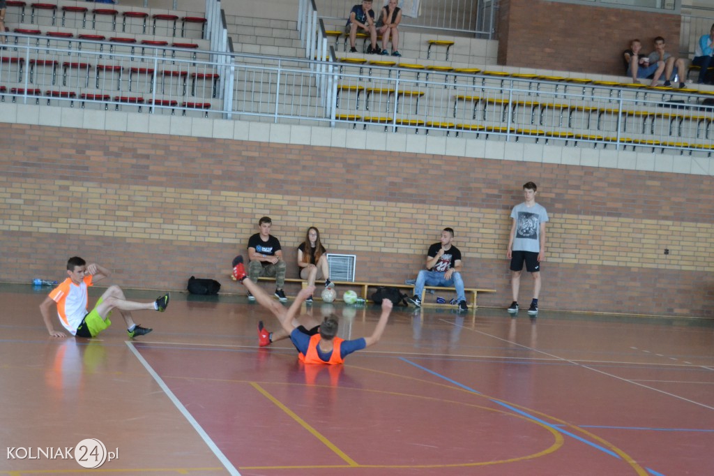 Wakacyjny Turniej Halowej Piłki Nożnej