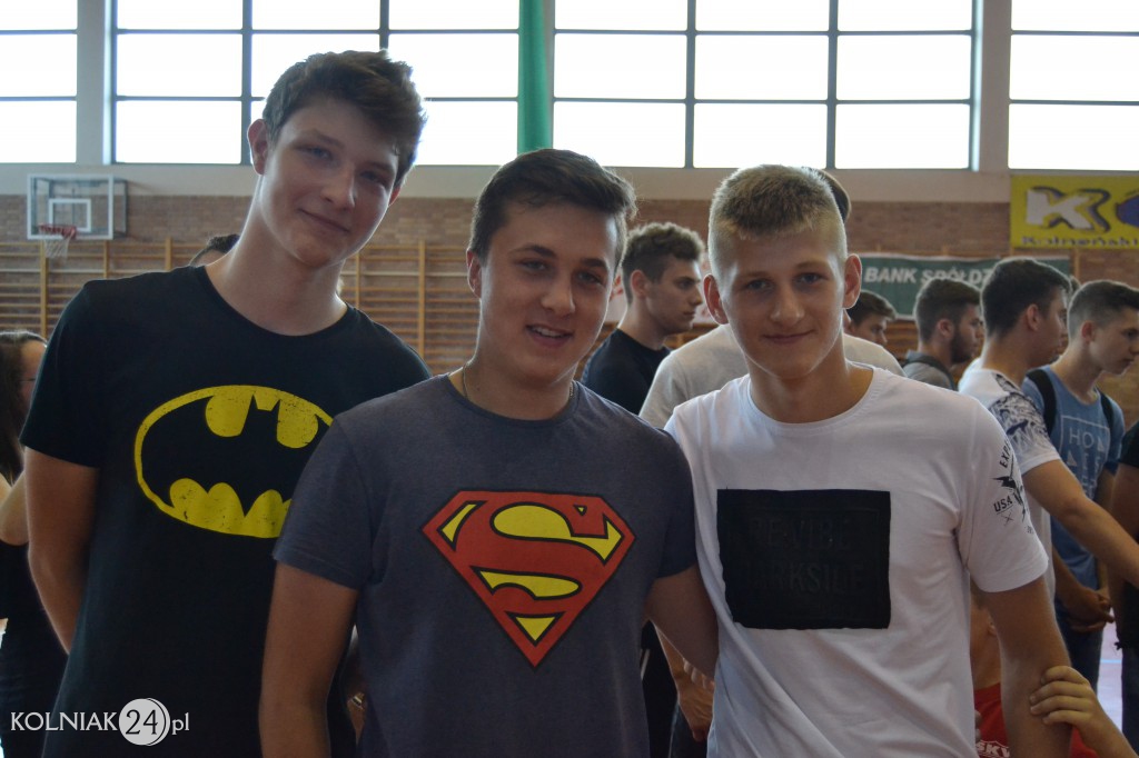 Wakacyjny Turniej Halowej Piłki Nożnej