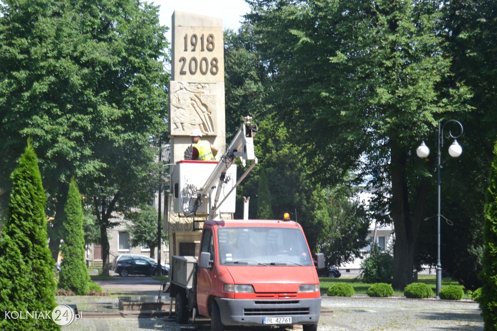 Pomnik w kolneńskim parku jak nowy