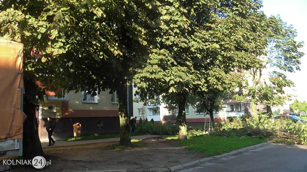 Powstają nowe miejsca parkingowe