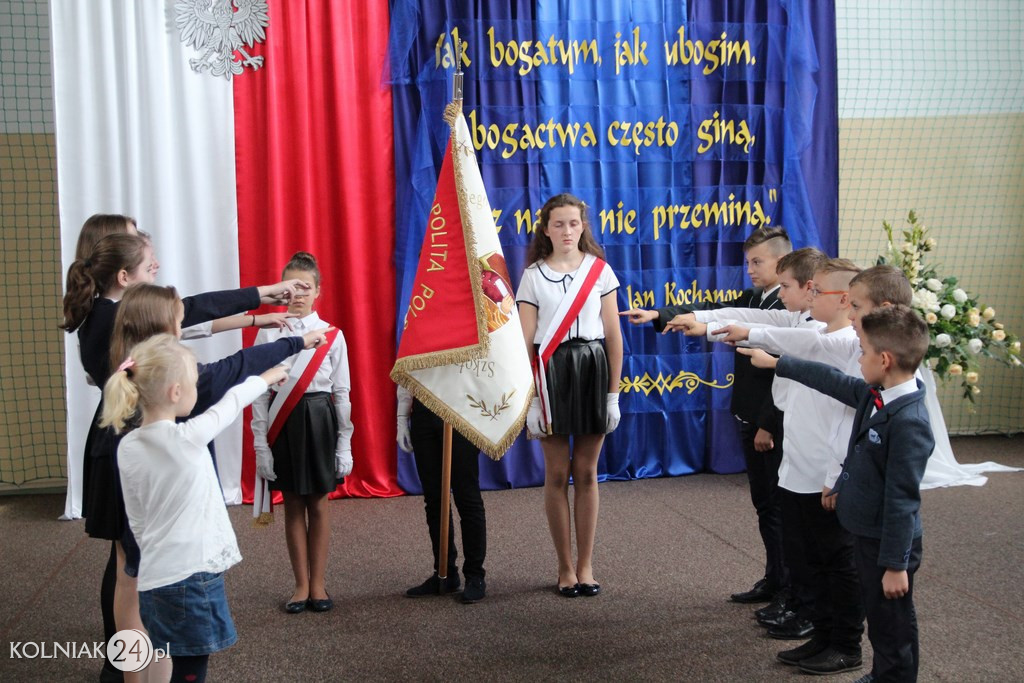 Nowy sztandar w szkole w Małym Płocku