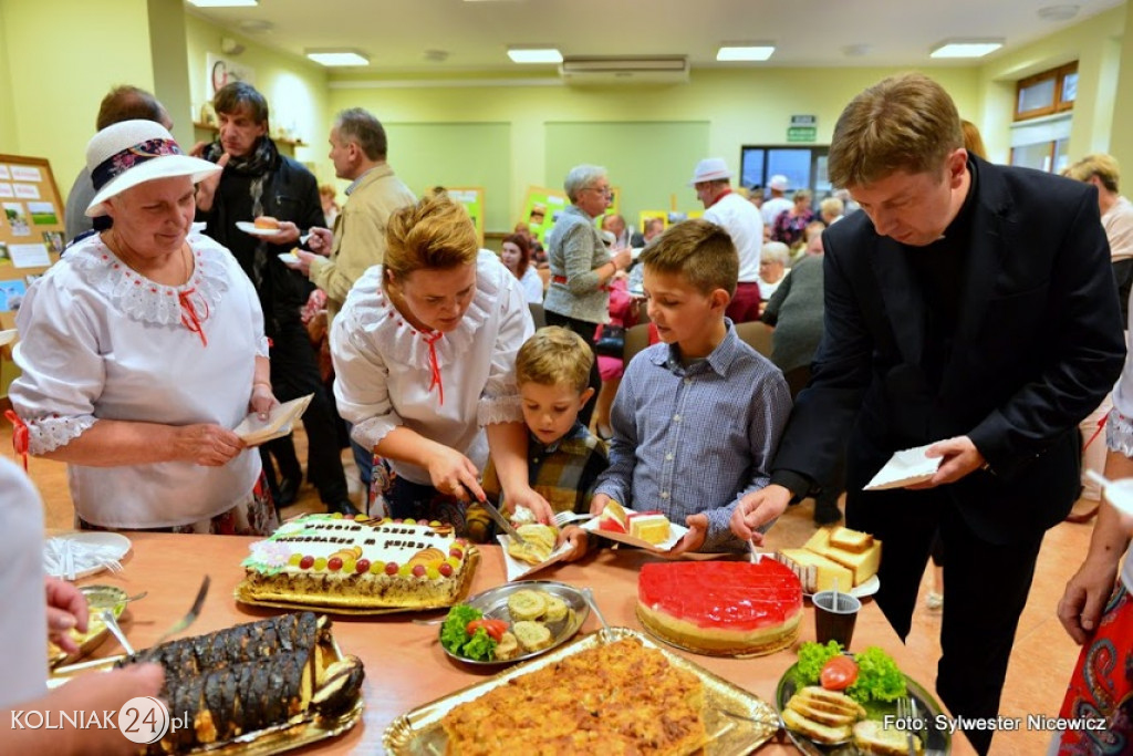 JESIEŃ W PRZYRODZIE A MŁODOŚĆ W SERCU