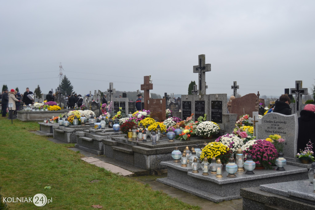 Kolneńskie cmentarze