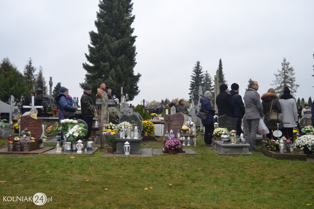 Kolneńskie cmentarze