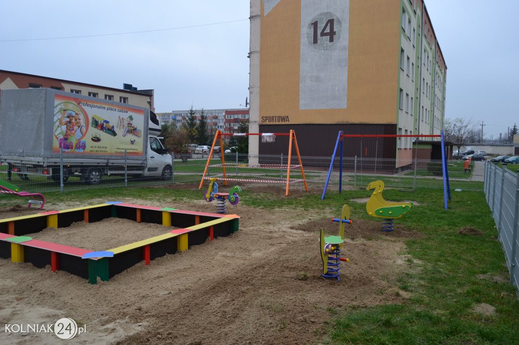 Plac zabaw przy ulicy Sportowej