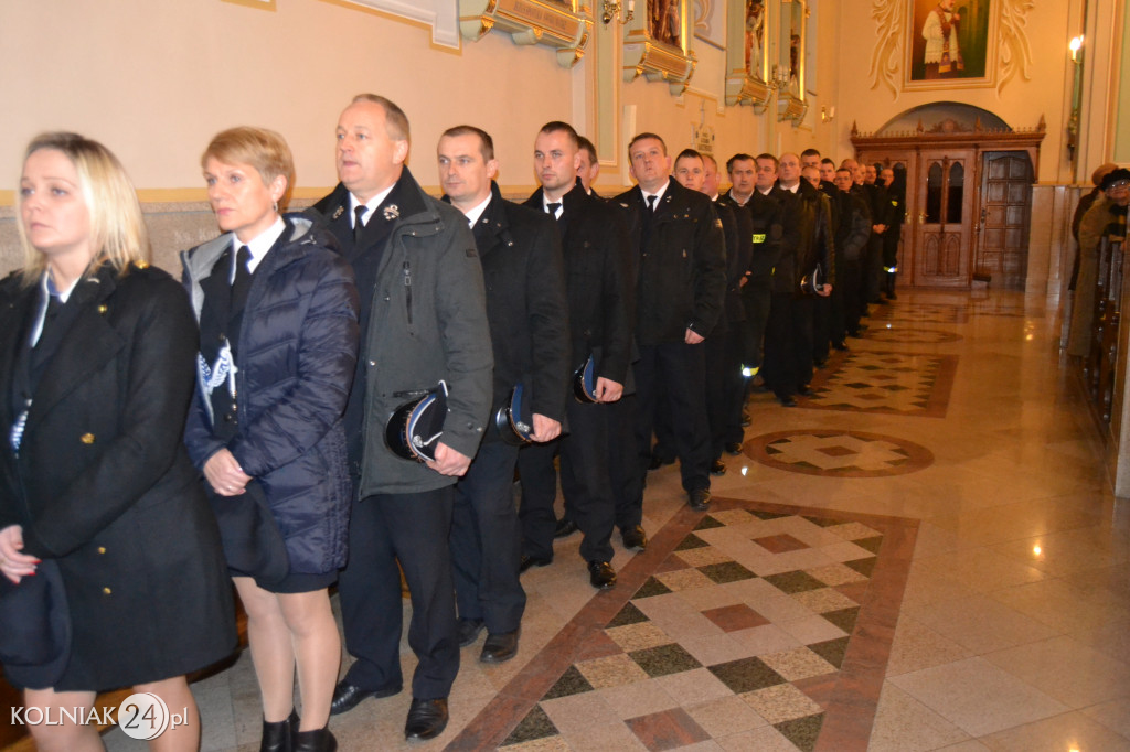 Msza święta za zmarłych strażaków i policjantów