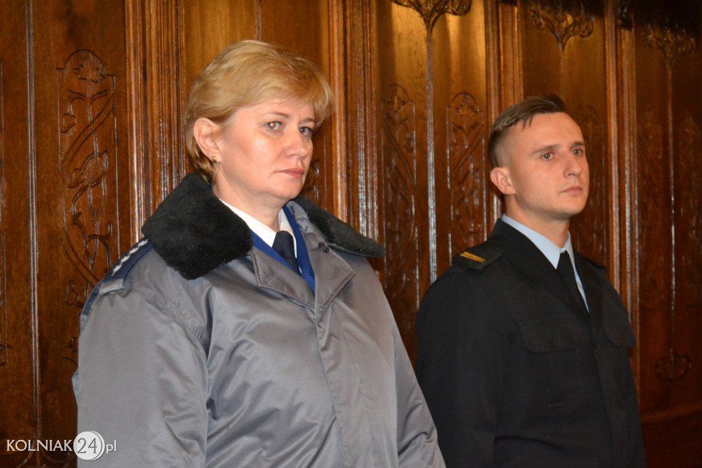 Msza święta za zmarłych strażaków i policjantów
