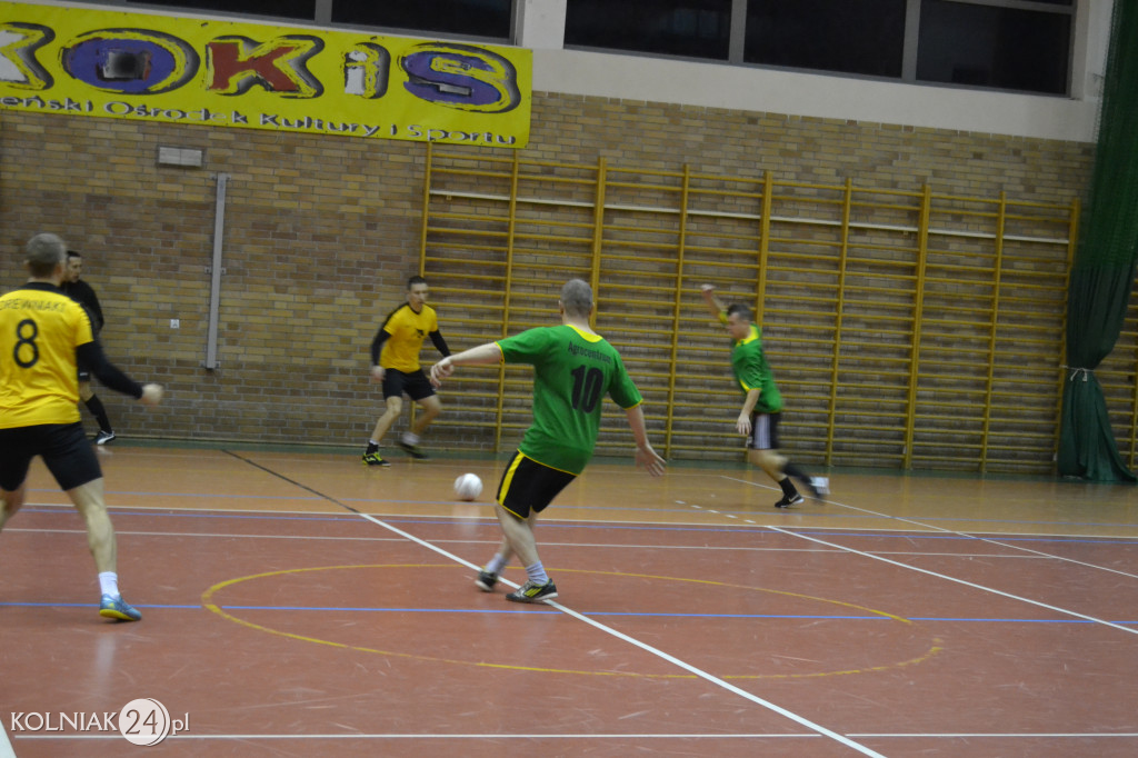 Trzecia kolejka halówki