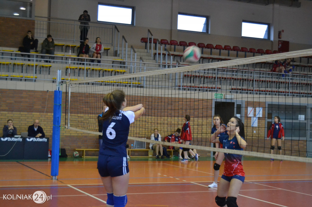 Ruszyły  rozgrywki II ligi piłki siatkowej dziewcząt