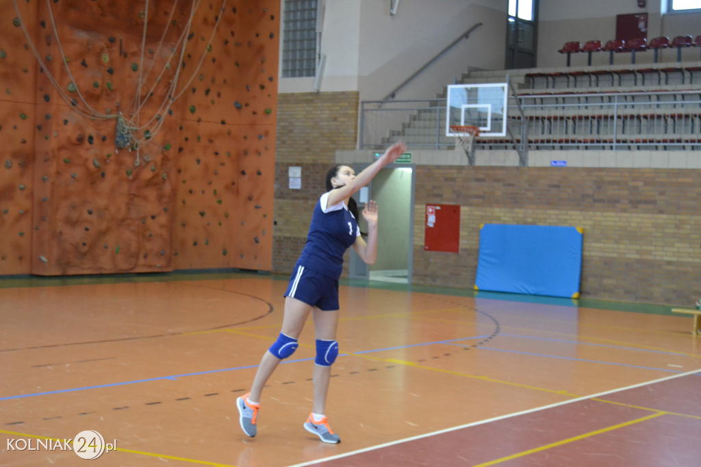 Ruszyły  rozgrywki II ligi piłki siatkowej dziewcząt