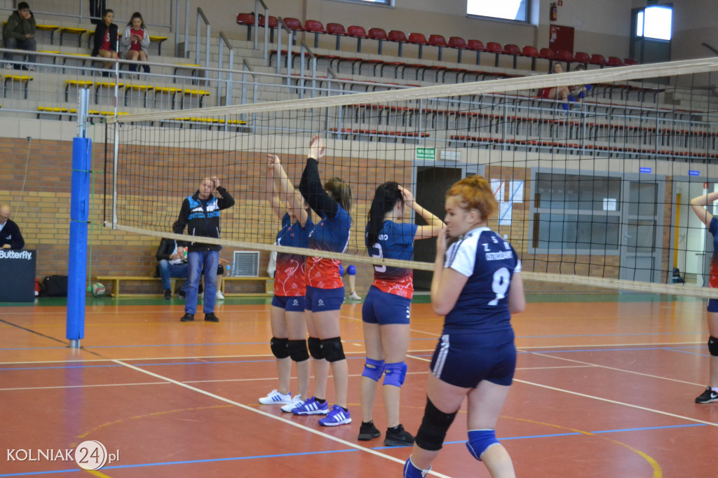 Ruszyły  rozgrywki II ligi piłki siatkowej dziewcząt