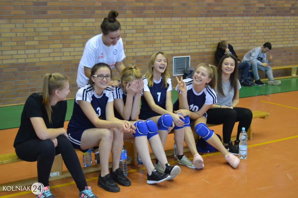 Ruszyły  rozgrywki II ligi piłki siatkowej dziewcząt