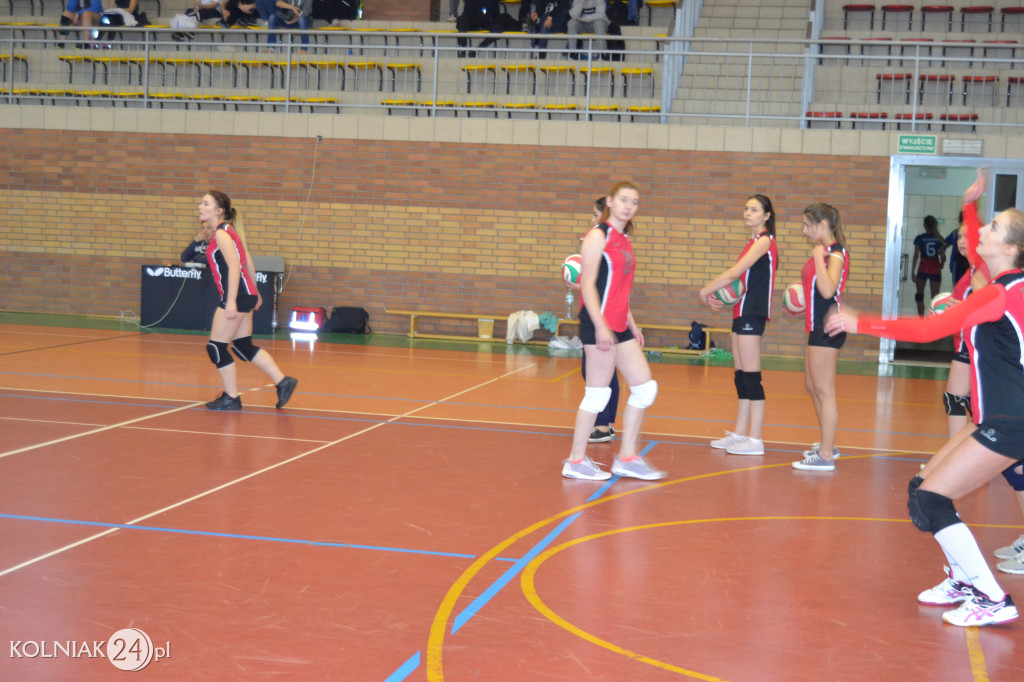 Ruszyły  rozgrywki II ligi piłki siatkowej dziewcząt