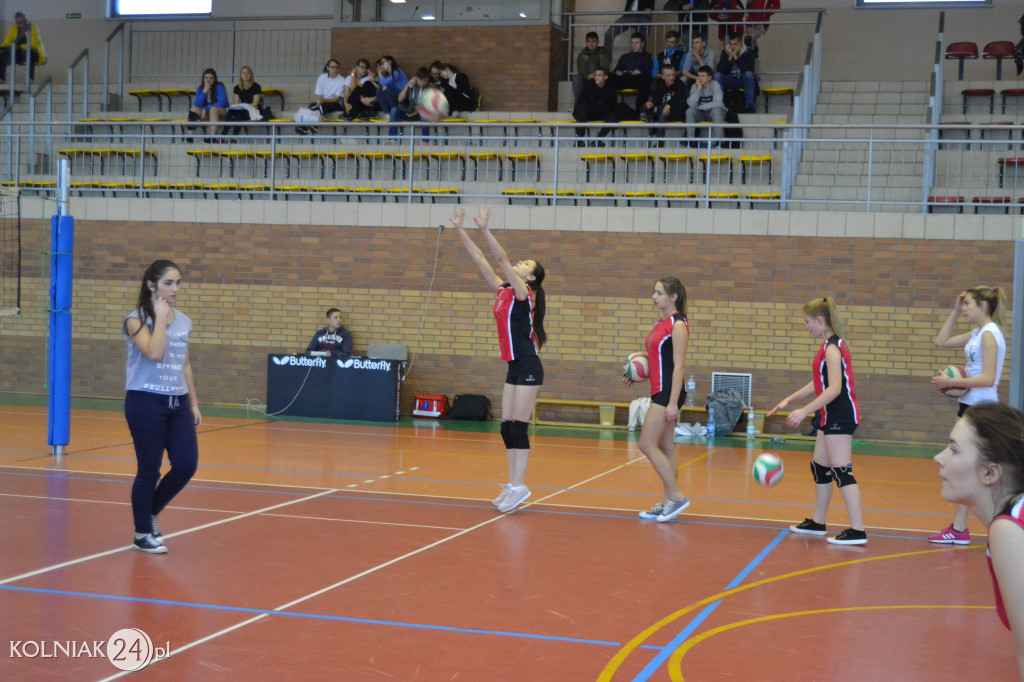 Ruszyły  rozgrywki II ligi piłki siatkowej dziewcząt