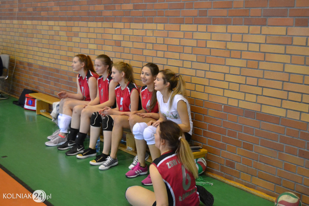 Ruszyły  rozgrywki II ligi piłki siatkowej dziewcząt