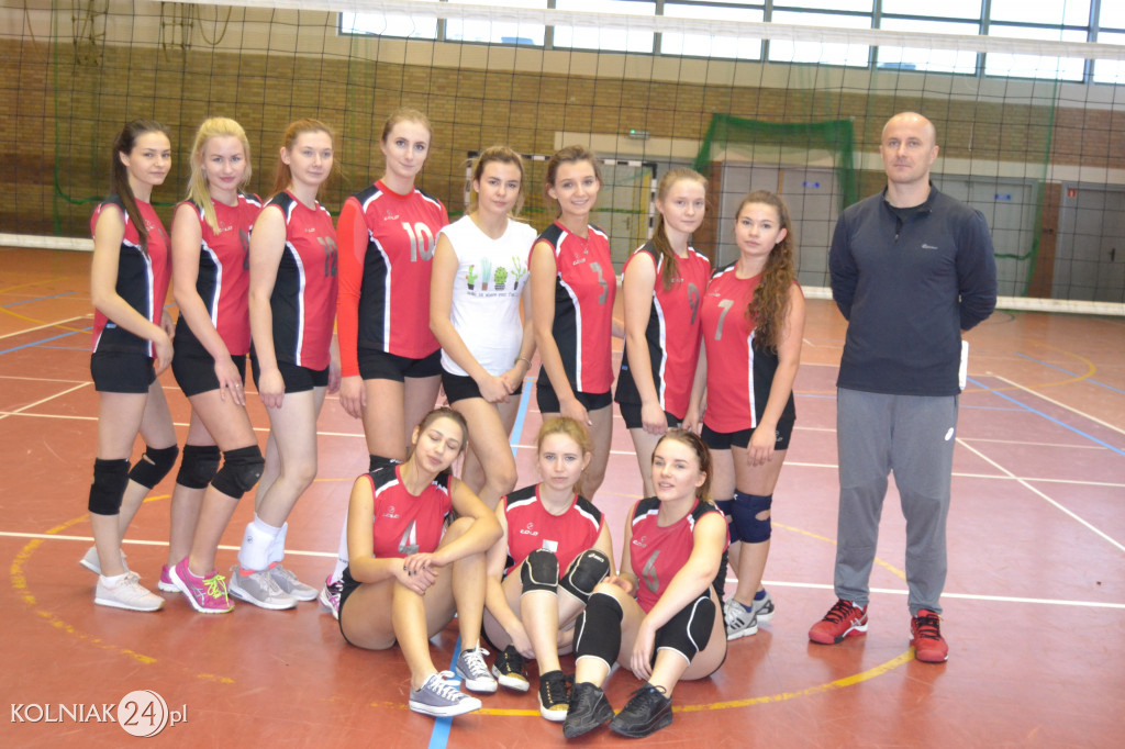 Ruszyły  rozgrywki II ligi piłki siatkowej dziewcząt