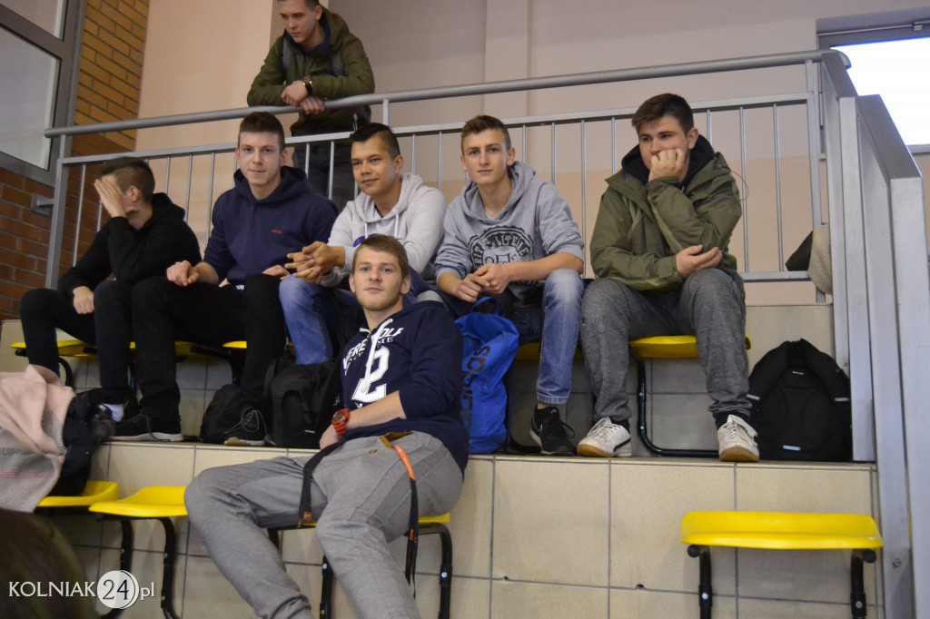 Ruszyły  rozgrywki II ligi piłki siatkowej dziewcząt