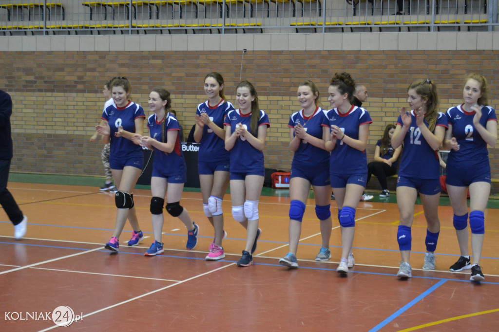 Ruszyły  rozgrywki II ligi piłki siatkowej dziewcząt