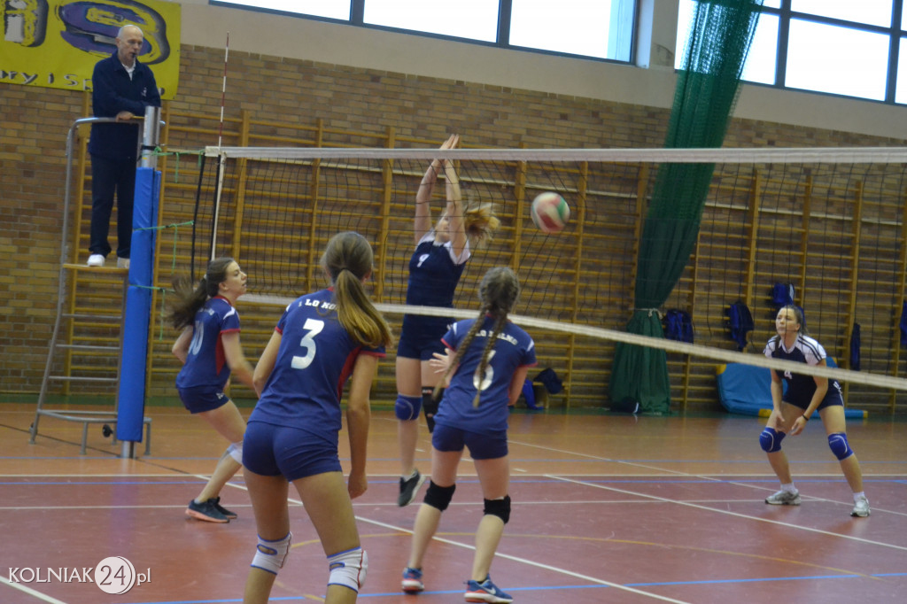 Ruszyły  rozgrywki II ligi piłki siatkowej dziewcząt