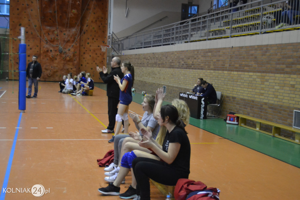 Ruszyły  rozgrywki II ligi piłki siatkowej dziewcząt
