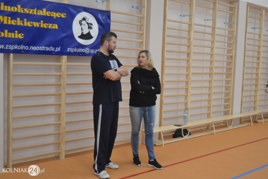 Turniej siatkowy dziewcząt o puchar dyrektora