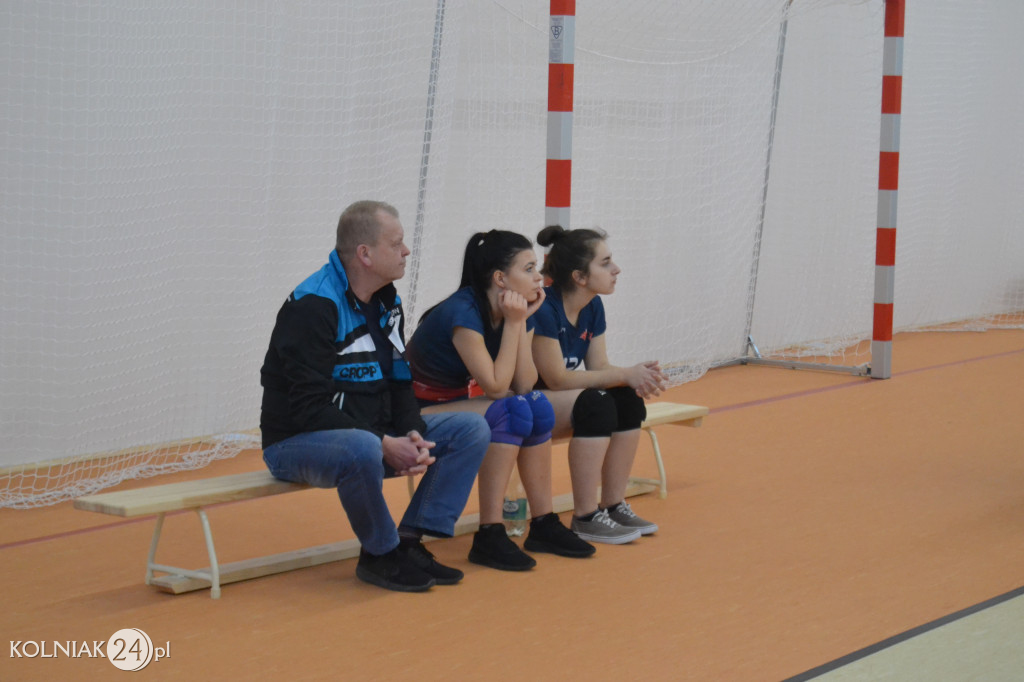 Turniej siatkowy dziewcząt o puchar dyrektora