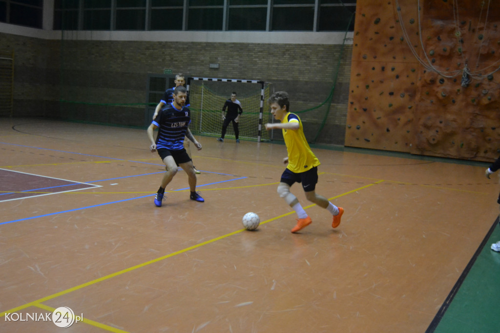 Drewniaki nadal z kompletem punktów