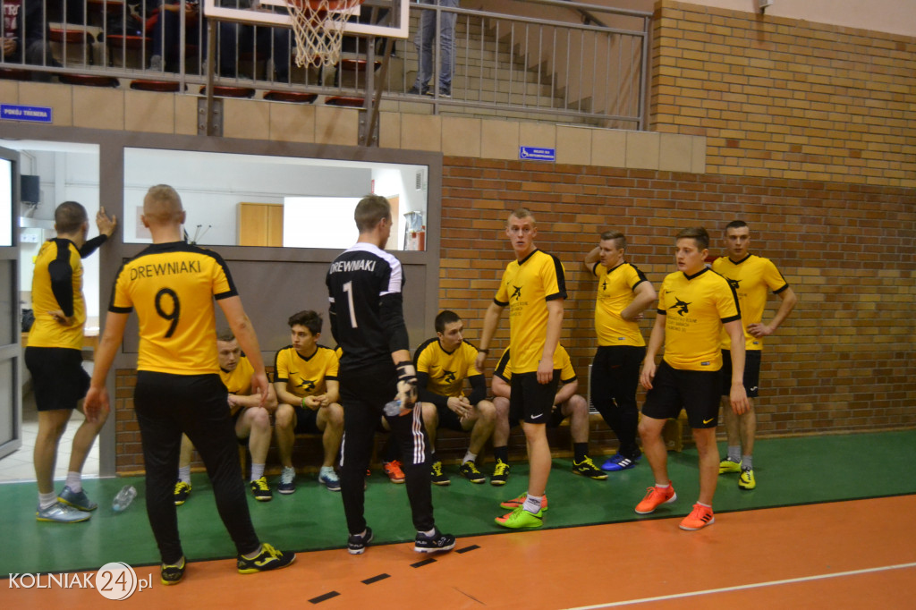 Drewniaki nadal z kompletem punktów