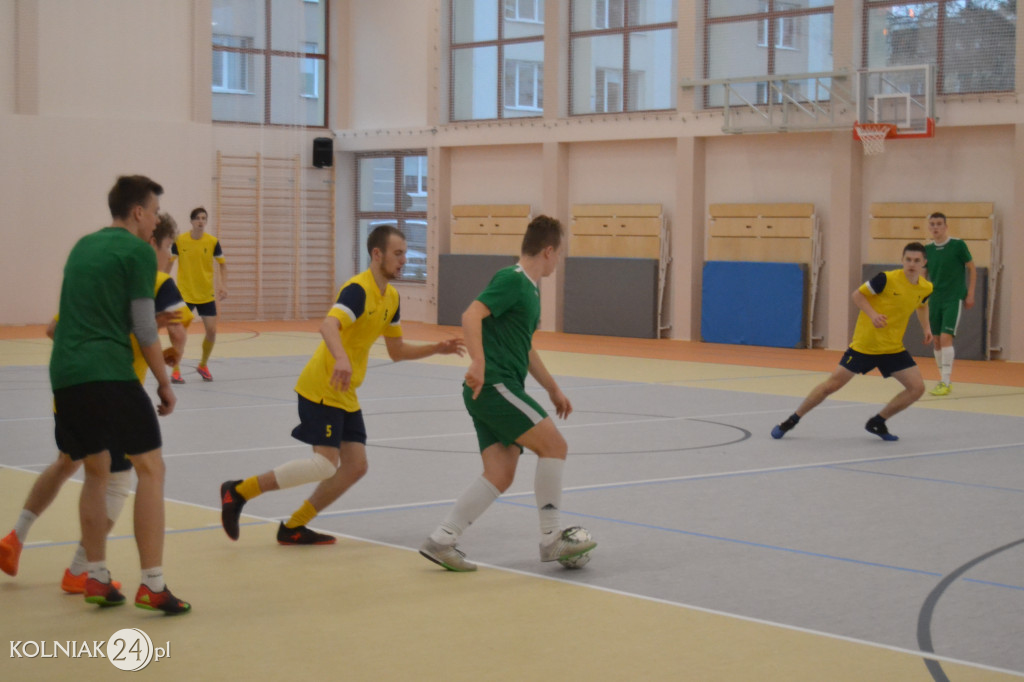 Dobry występ drużyny Ogólniaka w III lidze futsalu