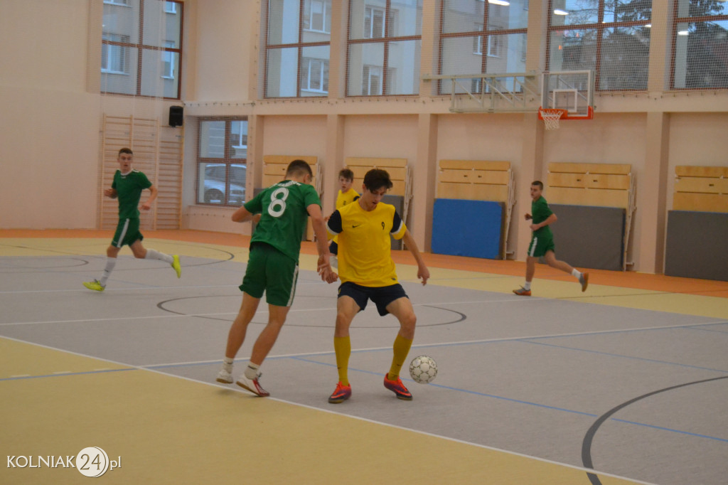Dobry występ drużyny Ogólniaka w III lidze futsalu