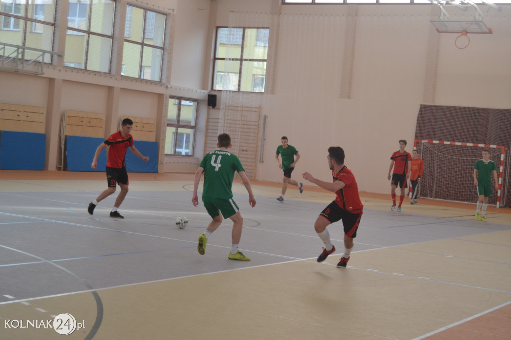Dobry występ drużyny Ogólniaka w III lidze futsalu