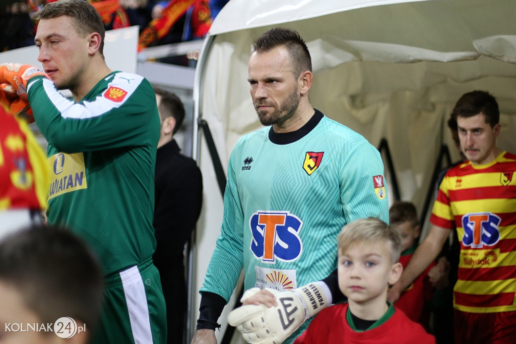 Zawodnicy Orła Kolno asystowali piłkarzom Ekstraklasy