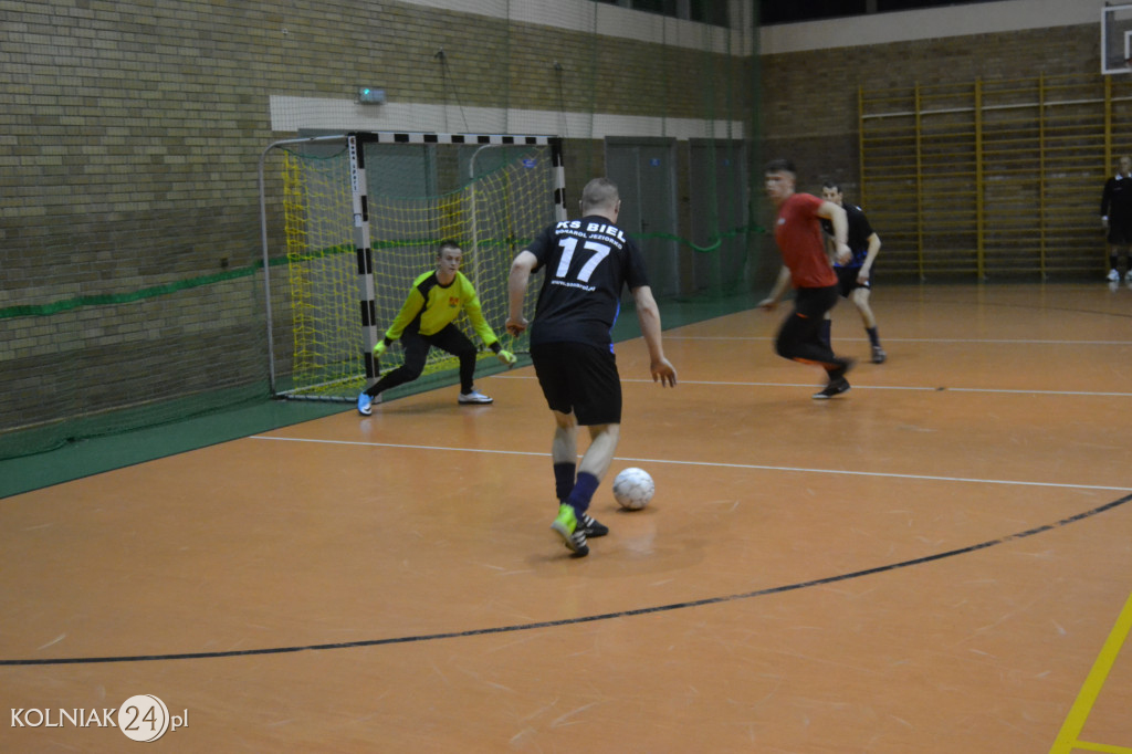 7. kolejka  Miejskiej Halowej Ligi Piłki Nożnej