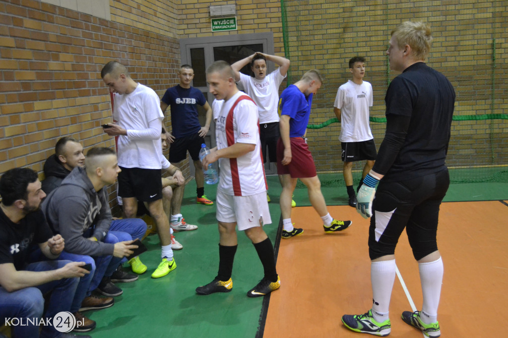 7. kolejka  Miejskiej Halowej Ligi Piłki Nożnej