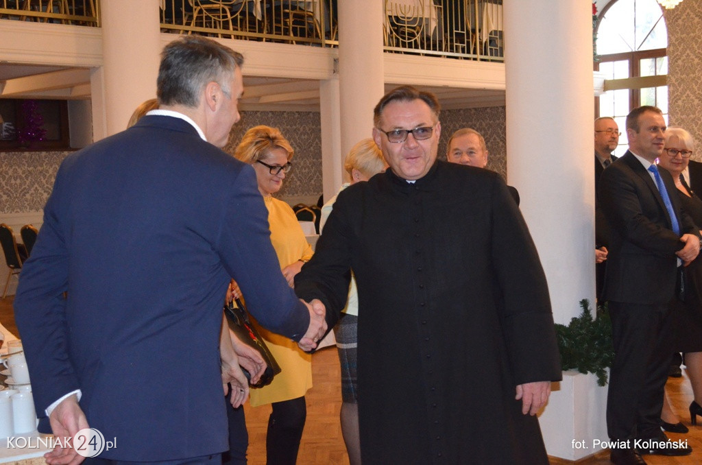 Władze powiatu zorganizowały spotkanie opłatkowe