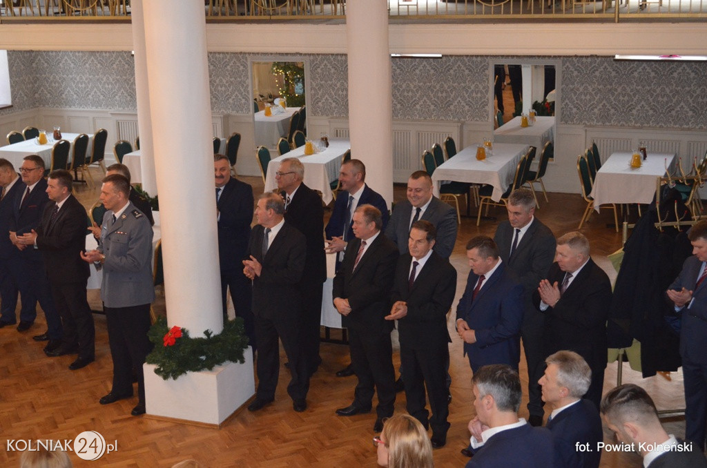 Władze powiatu zorganizowały spotkanie opłatkowe