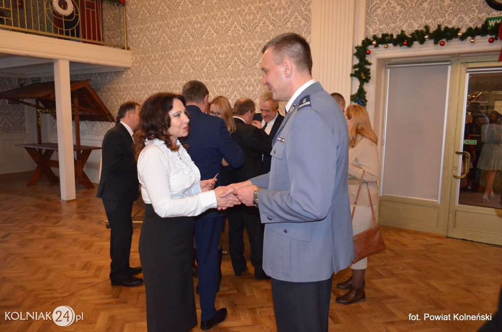 Władze powiatu zorganizowały spotkanie opłatkowe