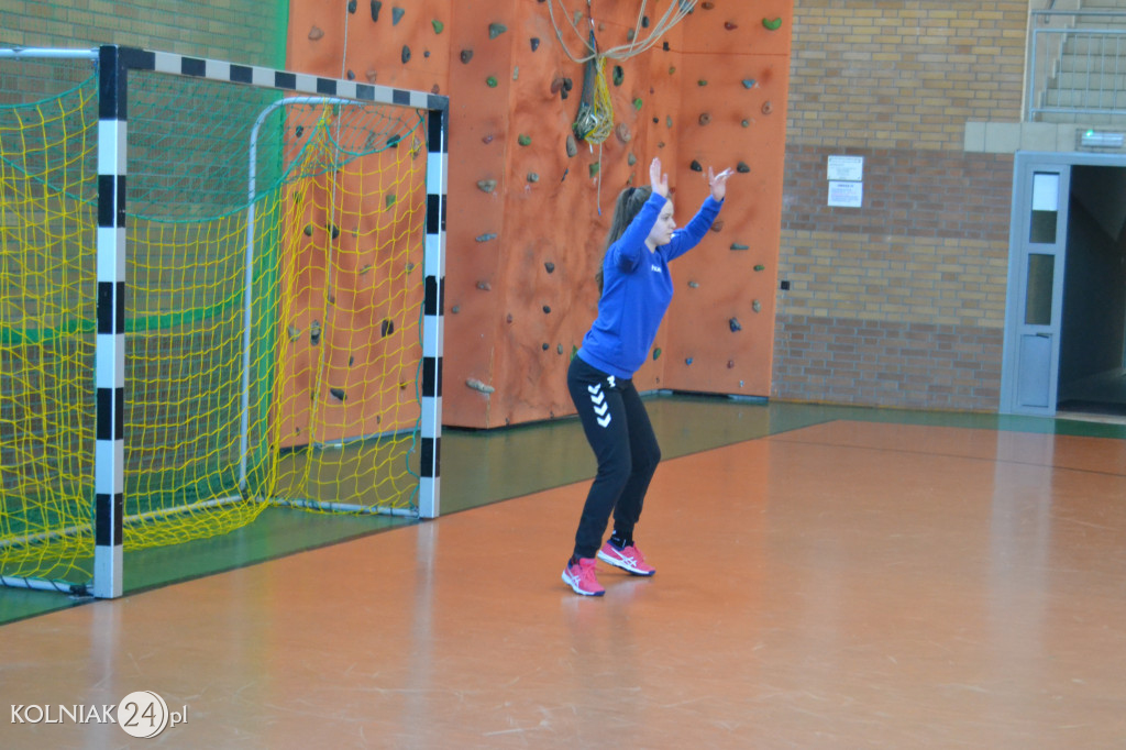 Noworoczny Turniej Piłki Ręcznej Dziewcząt