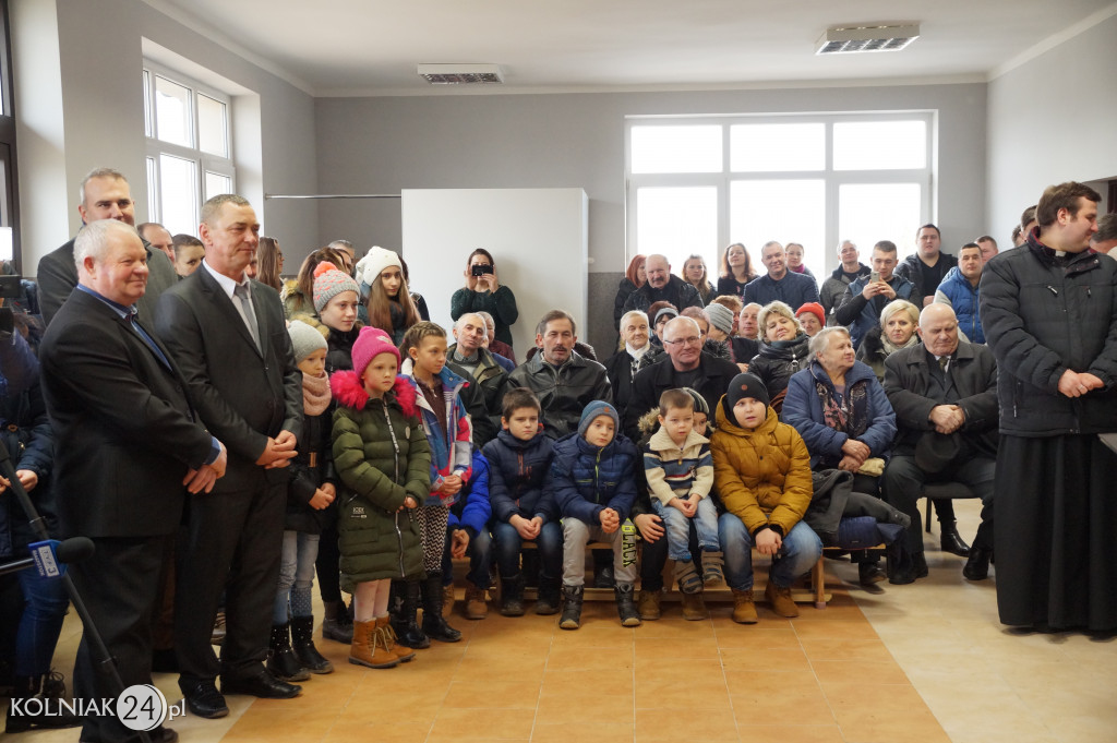 Uroczyście otwarto Klub SENIOR+ w Chełchach