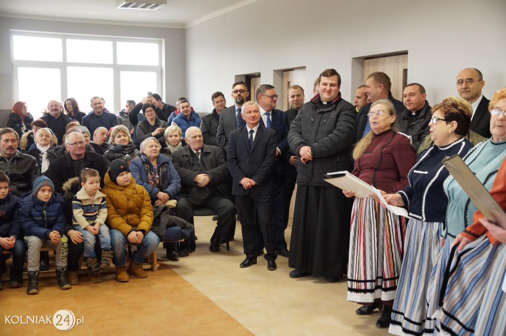 Uroczyście otwarto Klub SENIOR+ w Chełchach
