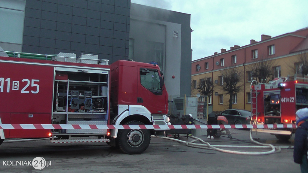 Pożar galerii handlowej w Kolnie