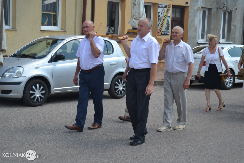 Dwie precesje na ulicach Kolna