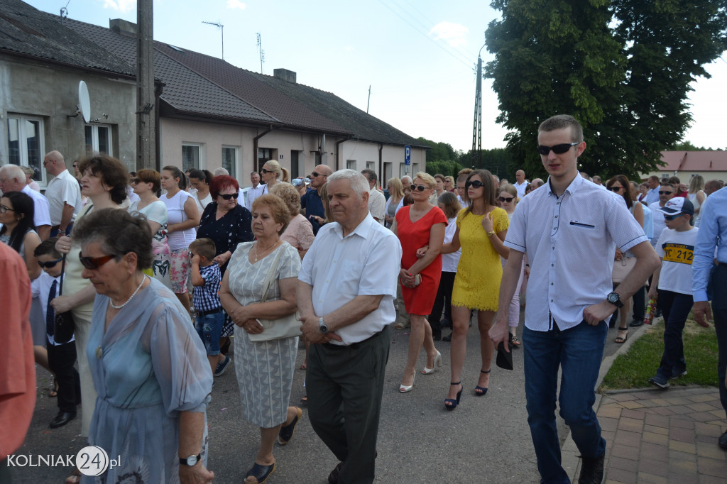Dwie precesje na ulicach Kolna
