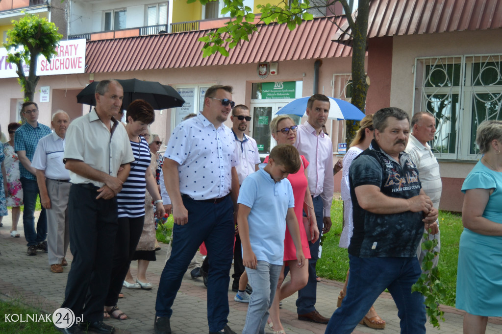 Dwie precesje na ulicach Kolna